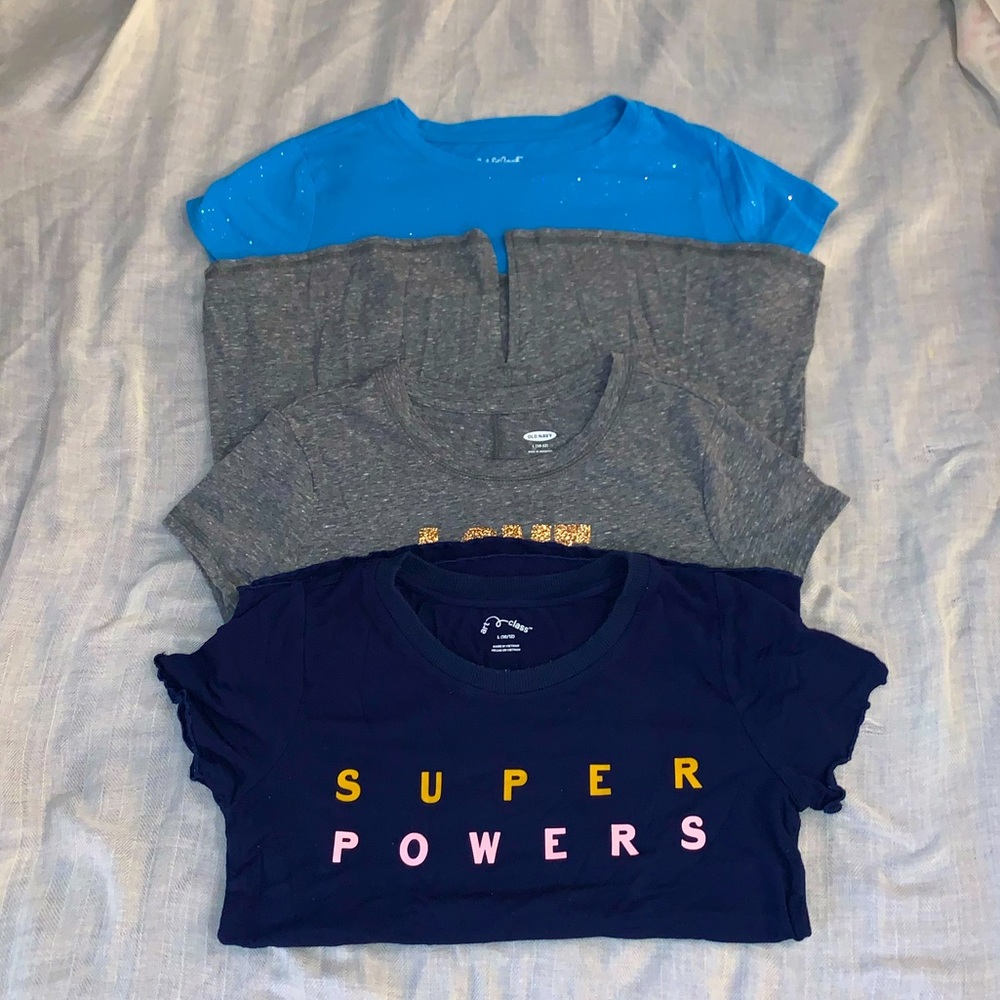 Bundle of 3 tops